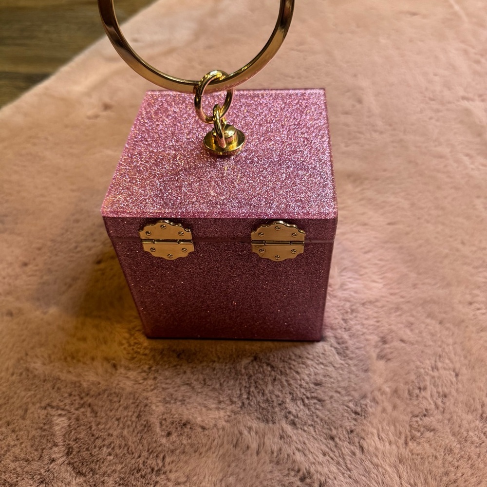ASOS Pink Glitter Cube Purse with Gold Hardware - Picture 4 of 5